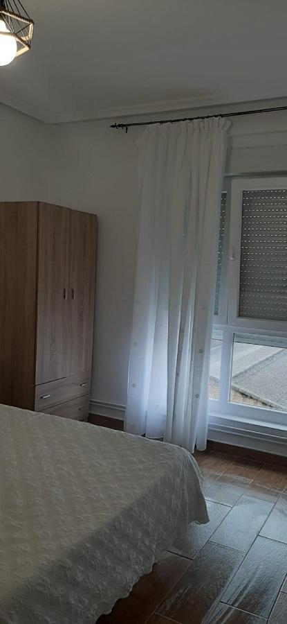 Alojamiento Casa Leon Santona Bagian luar foto