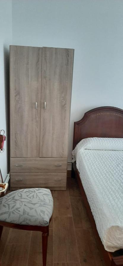 Alojamiento Casa Leon Santona Bagian luar foto