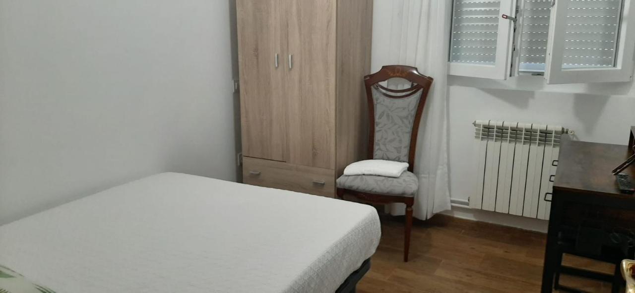 Alojamiento Casa Leon Santona Bagian luar foto